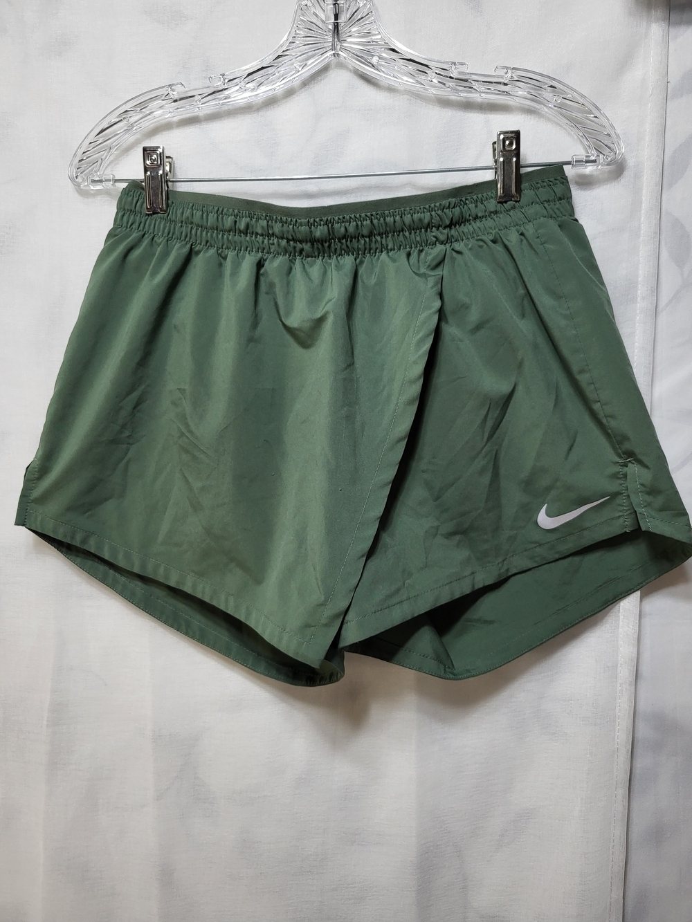 Nike Olive Green Women's Athletic Running Shorts - Picture 2 of 8
